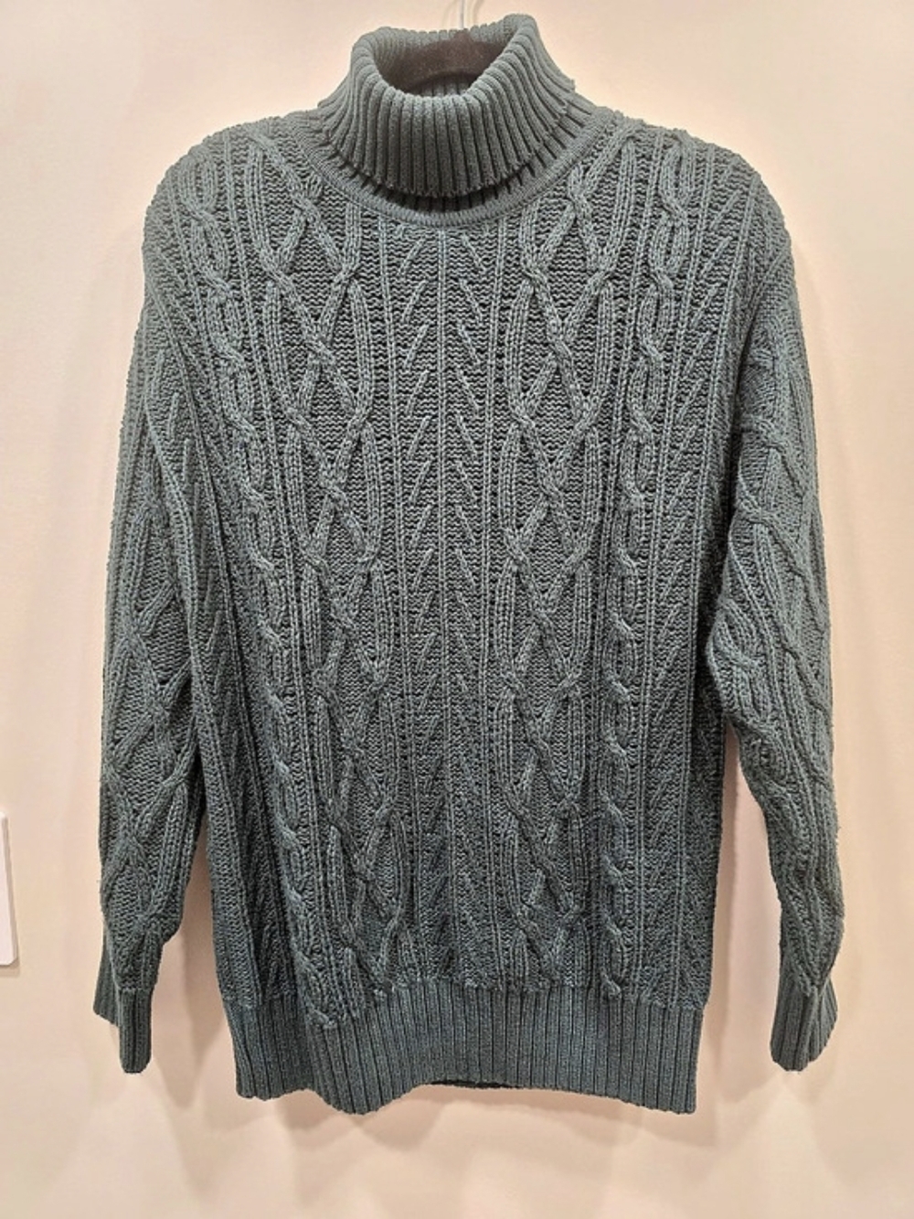 Bushwacker USA Womens 12 Medium Green Cable Knit Turtleneck Heavyweight Sweater